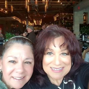 Meet your Posher, Mary elena